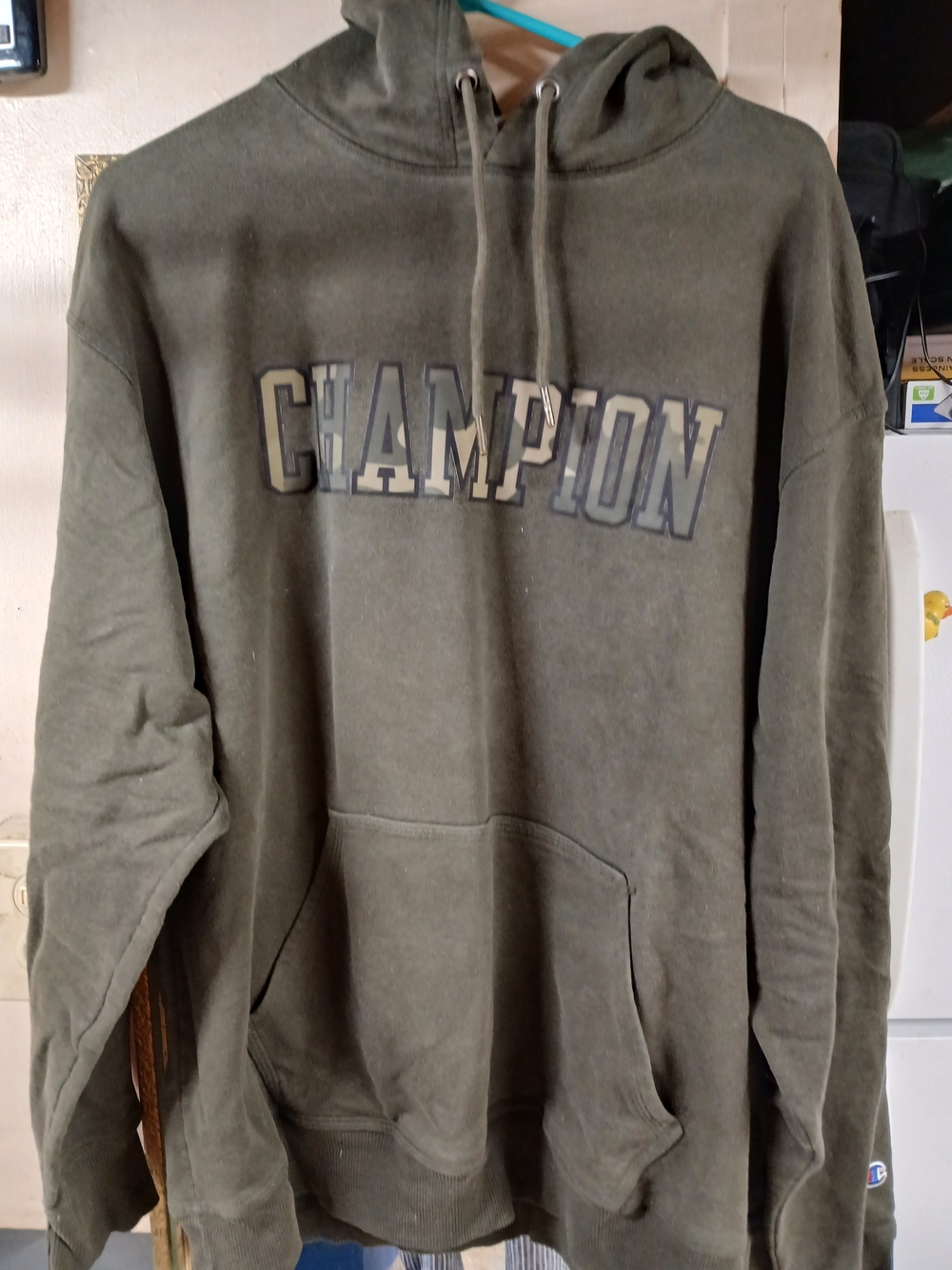 Champion Men's Olive Green Pullover Hoodie